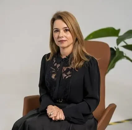 Claudia Marques Dias