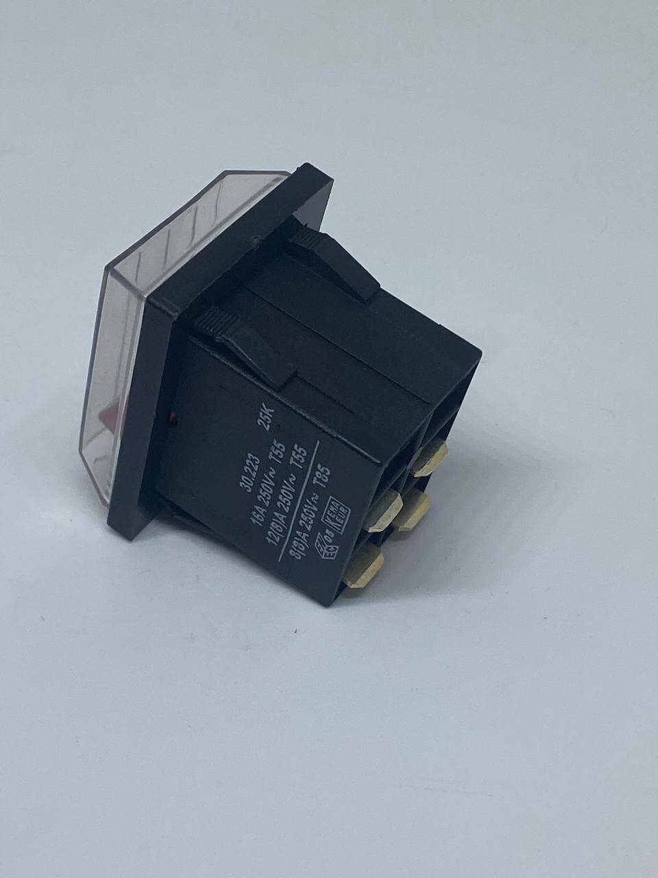 Interruptor bipolar vermelho 16A 250V - Foto 3