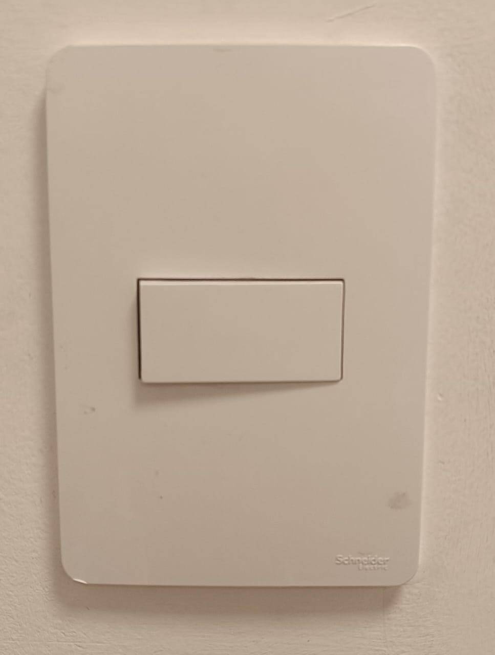 Tipos de Interruptores: Qual o Ideal para a Sua Instalação Elétrica?