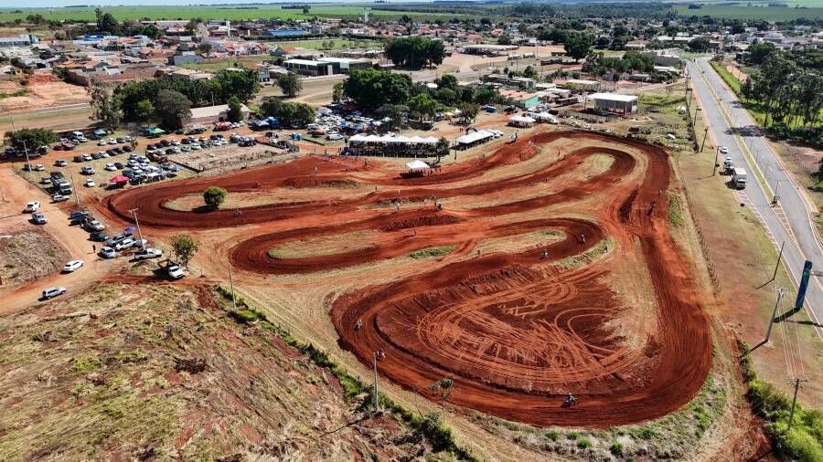 3ª Etapa Estadual de Motocross agita Paraíso das Águas com grandes disputas