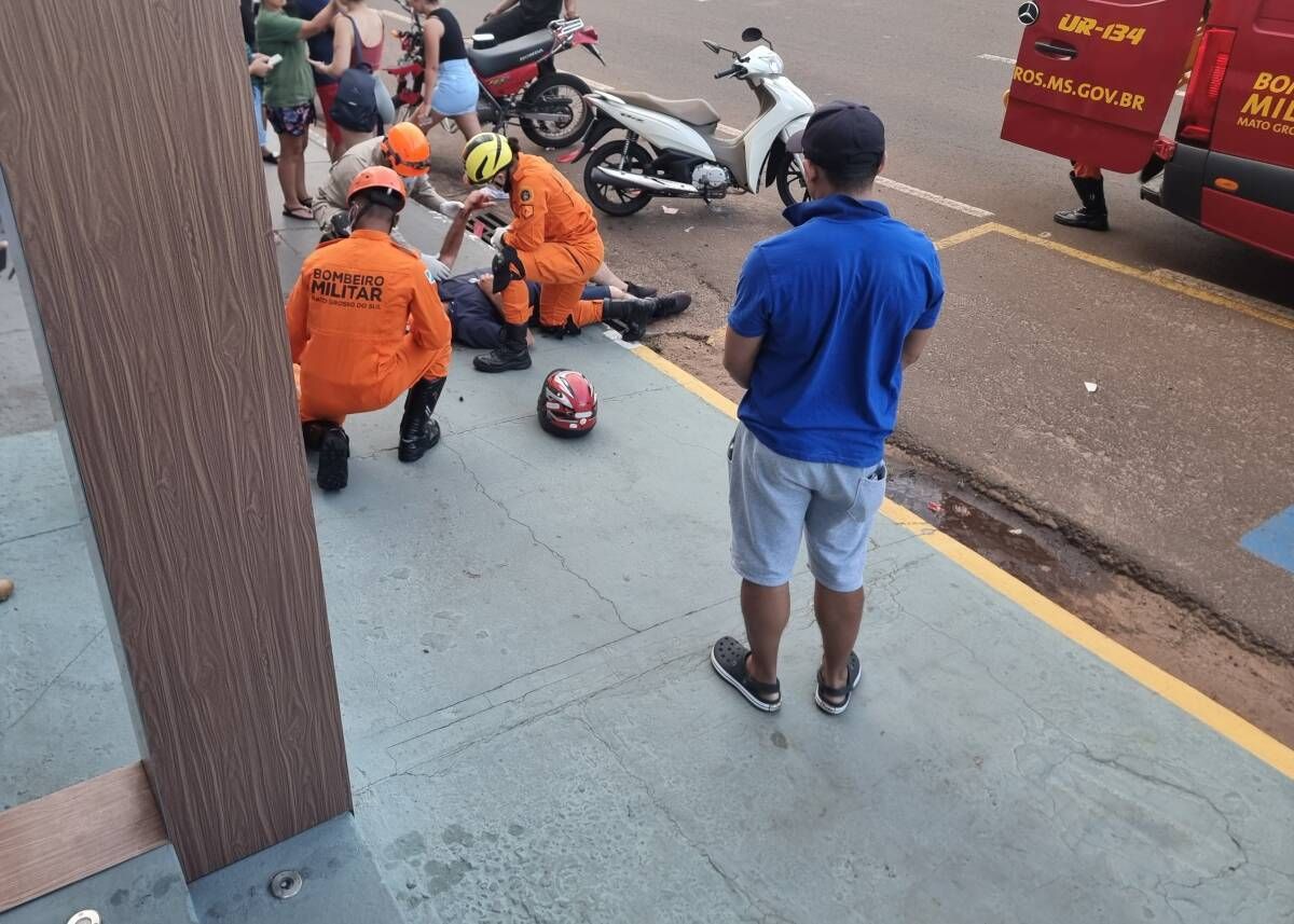 Acidente agora na avenida José Ferreira da Costa em frente a clínica Fonoclin