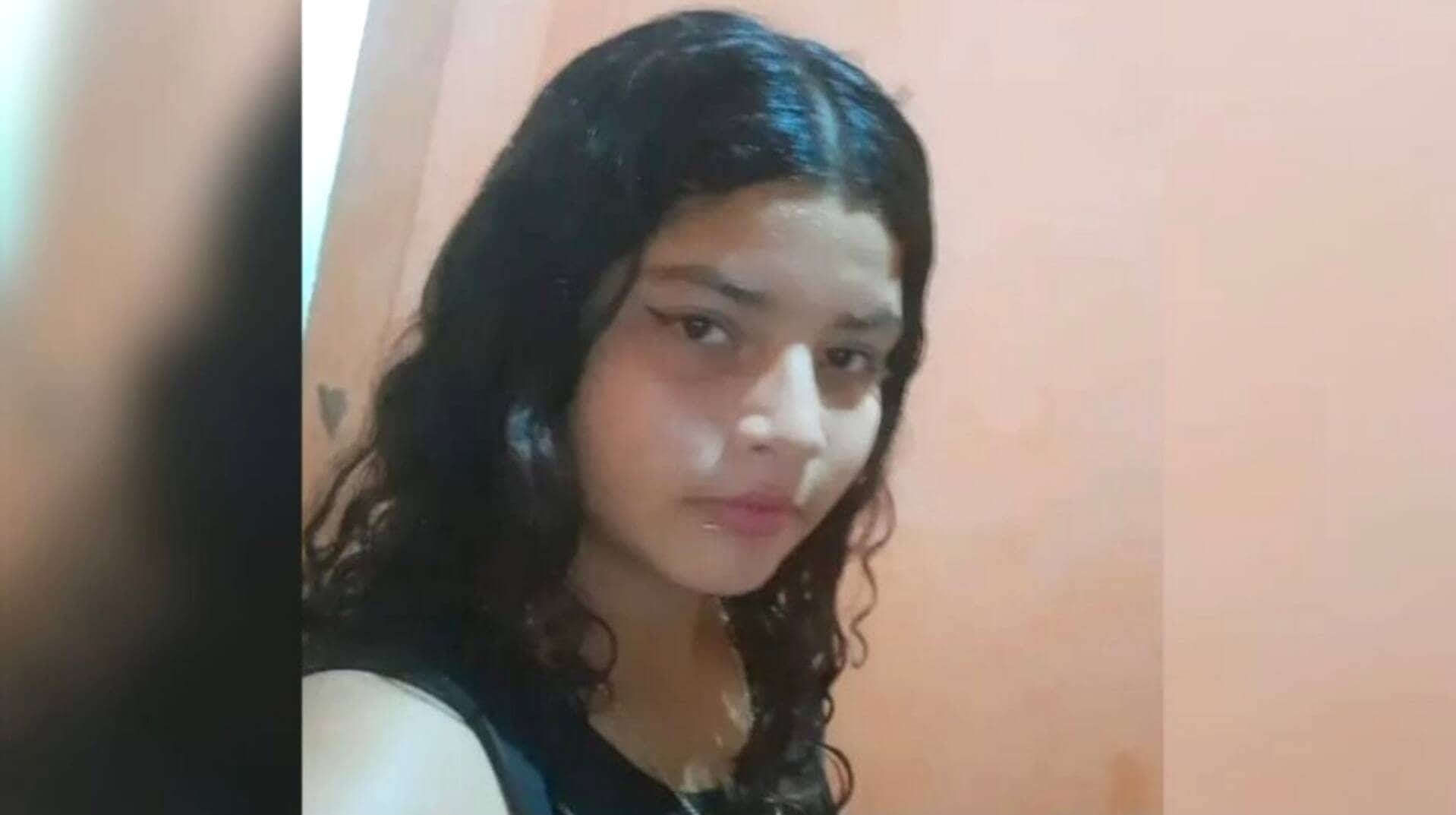 Adolescente de 15 anos some ao sair dizendo que iria visitar uma amiga em Sidrolândia, MS