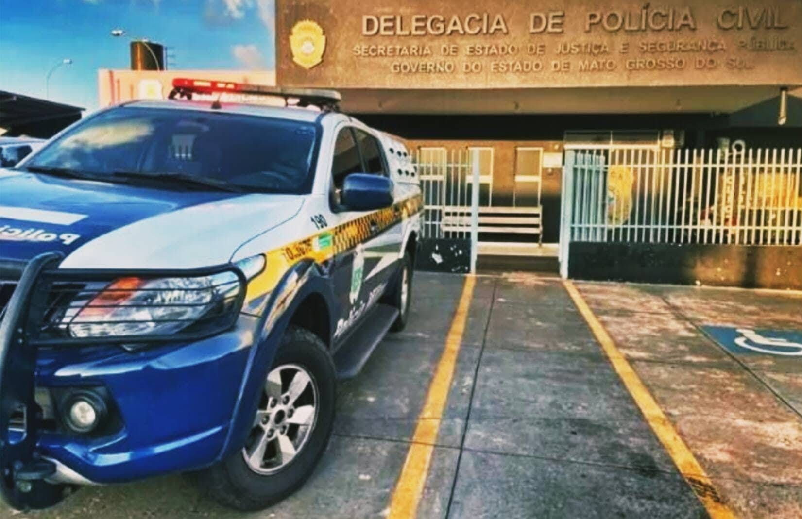Atitude suspeita chama atenção da polícia e motorista acaba preso por dirigir bêbado em Costa Rica Flagrante ocorreu na Avenida José Ferreira da Costa durante patrulhamento;
