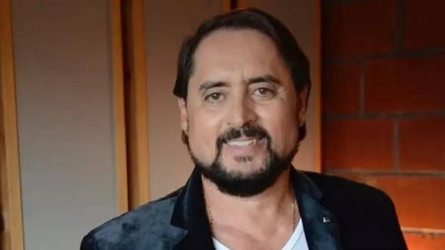 Cantor Mauri, irmão de Chitãozinho e Xororó, morre em acidente após show