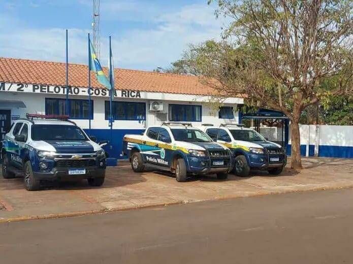 Ciclista invade avenida e é atingido por carro, em Costa Rica, Ms