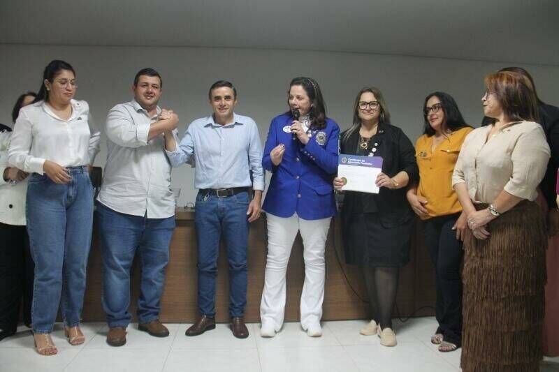 Costa Rica ganha novo Lions Clube com posse de 21 associados fundadores