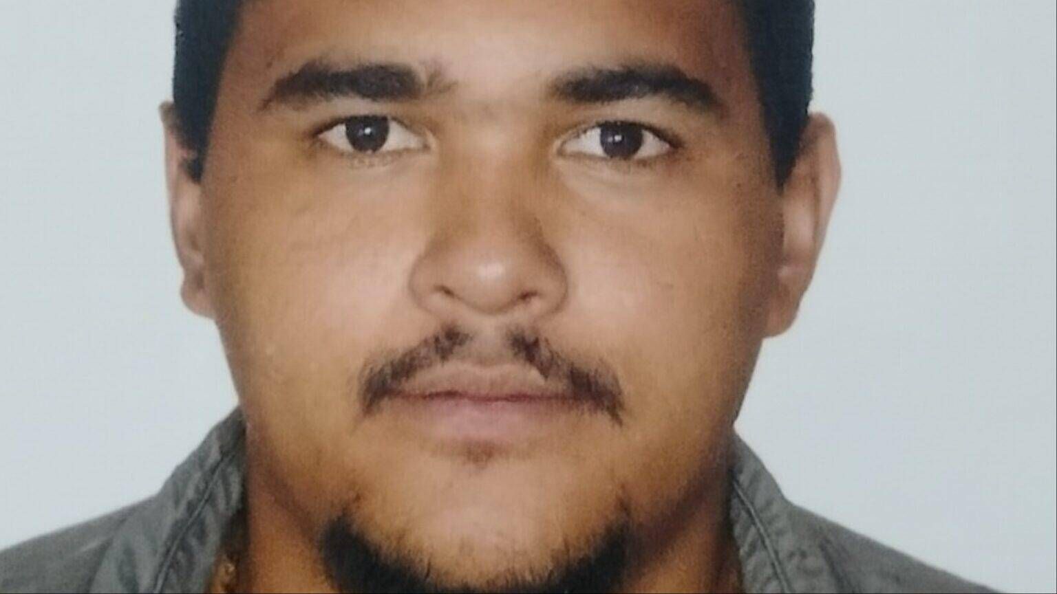 Durante fuga, assassino de Emanuelly ligou para a mãe pedindo dinheiro