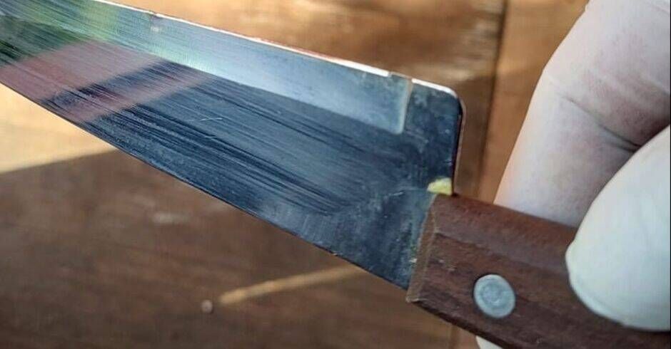 Filho ameaça matar o pai com faca e o impede de entrar em casa em Três Lagoas, MS