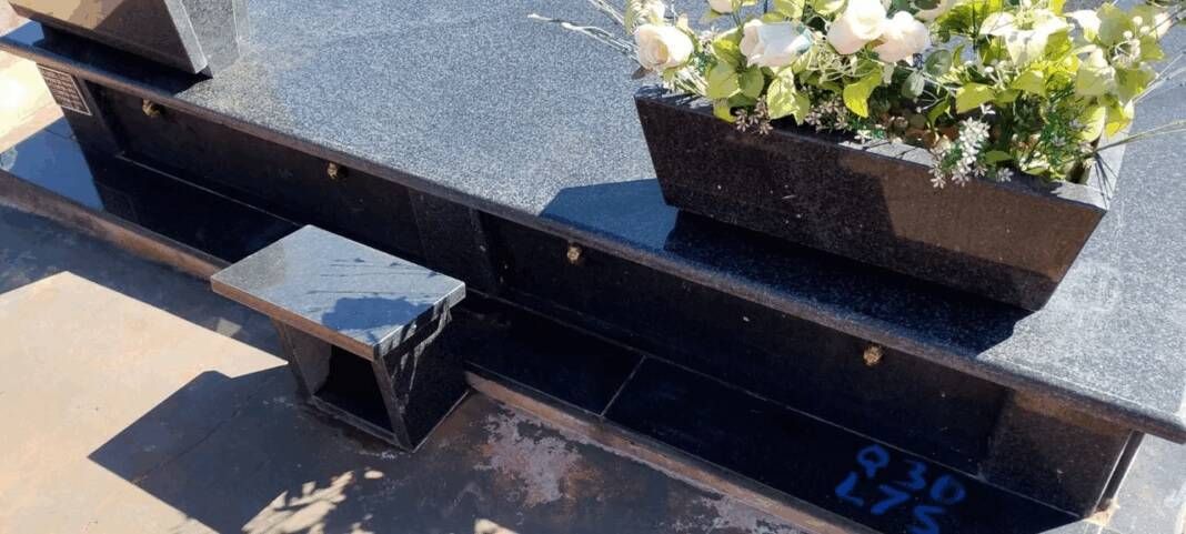 Furtos de cobre em túmulos no cemitério de Cassilândia revolta população