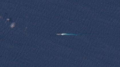 Imagens de satélite mostram navios dos EUA indo em direção à Venezuela