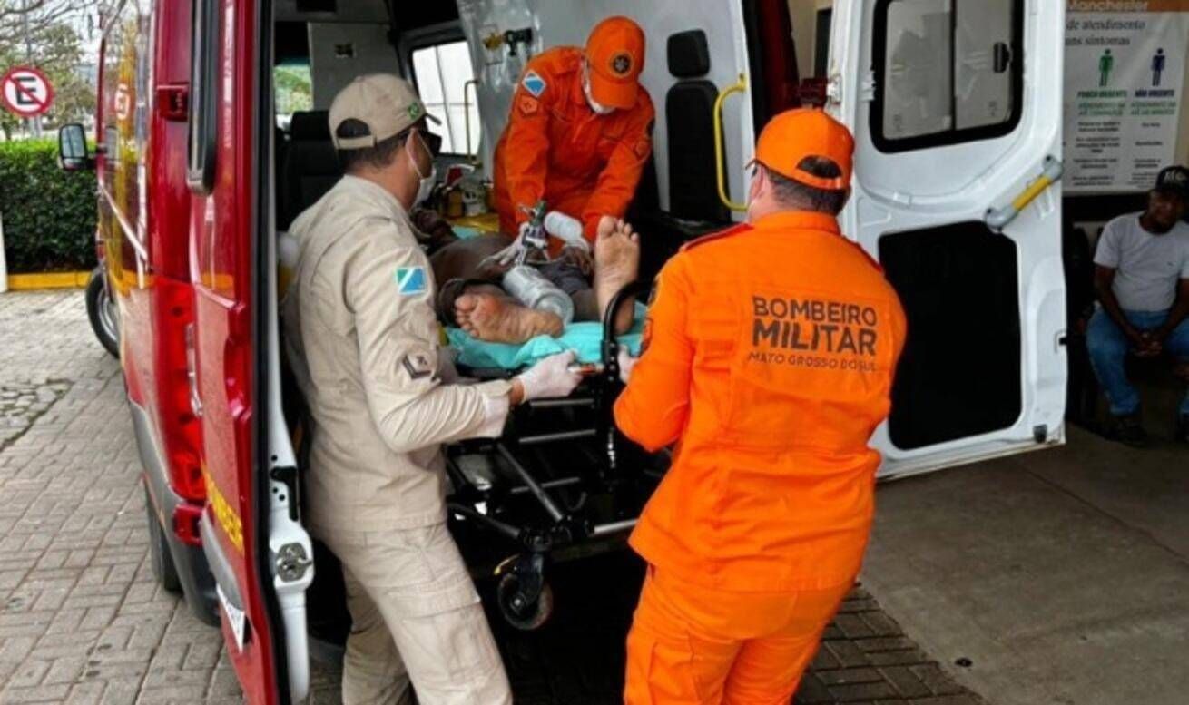 Jovem diz ter esfaqueado pai de santo por ameaças contra sua mãe