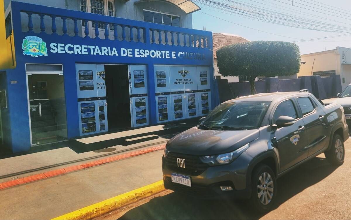 O Secretário de Esporte e Cultura de Costa Rica, MS, Acir do Vale e sua equipe em ação.