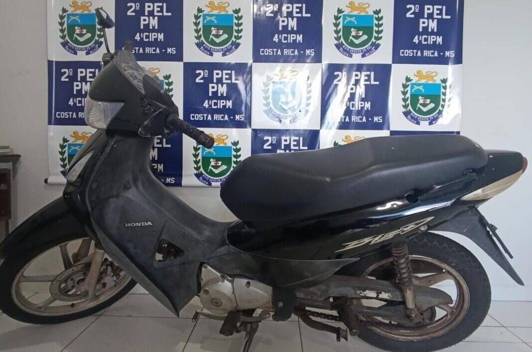 Polícia Militar de Costa Rica recupera motocicleta furtada e prende autor