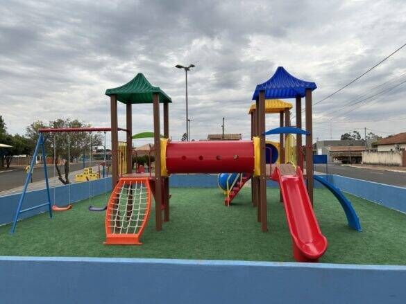 Prefeitura de Costa Rica investe mais de R$ 500 mil em recreação infantil