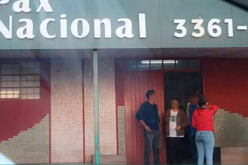 ÚLTIMAS NOTÍCIAS Irmão de 11 anos encontrou bebê afogado em balde e gritou pelo padrasto