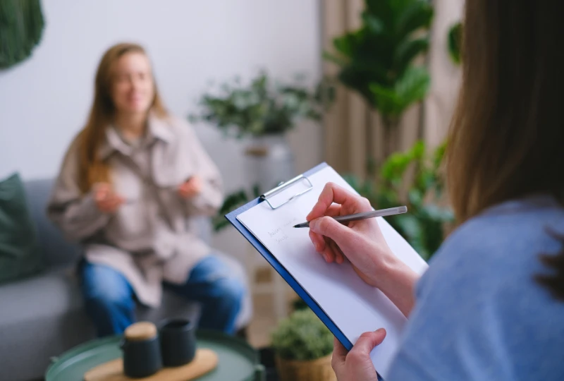 Psicologia em Alta: A Importância do Atendimento Psicológico e a Terapia Cognitivo Comportamental