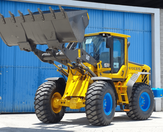 Pá Carregadeira | Construção Civil - Foto 1