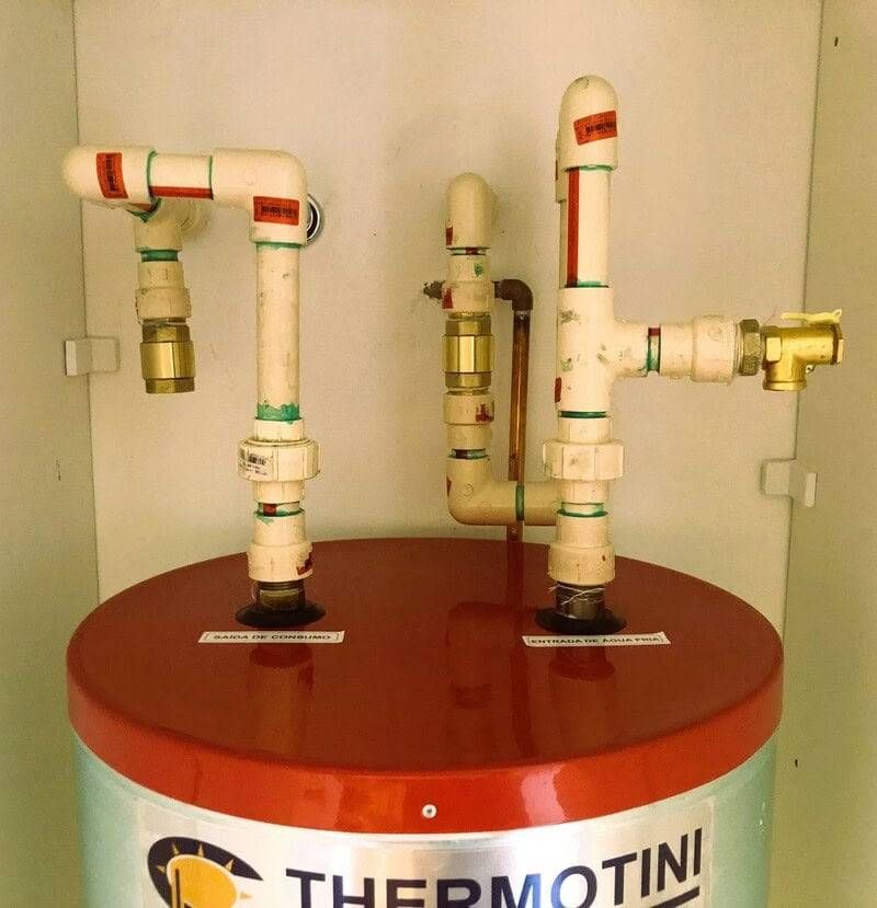 Instalação Boiler vertical 100L