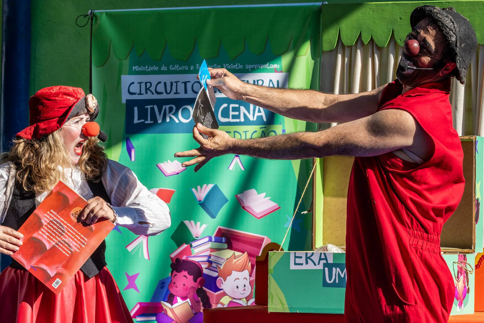 Criações Cênicas - Foto 1