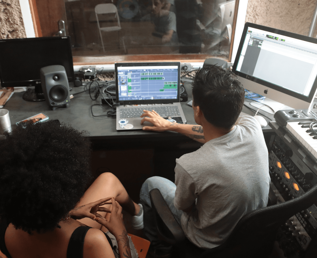 Produção de áudio e audiovisual - Foto 12