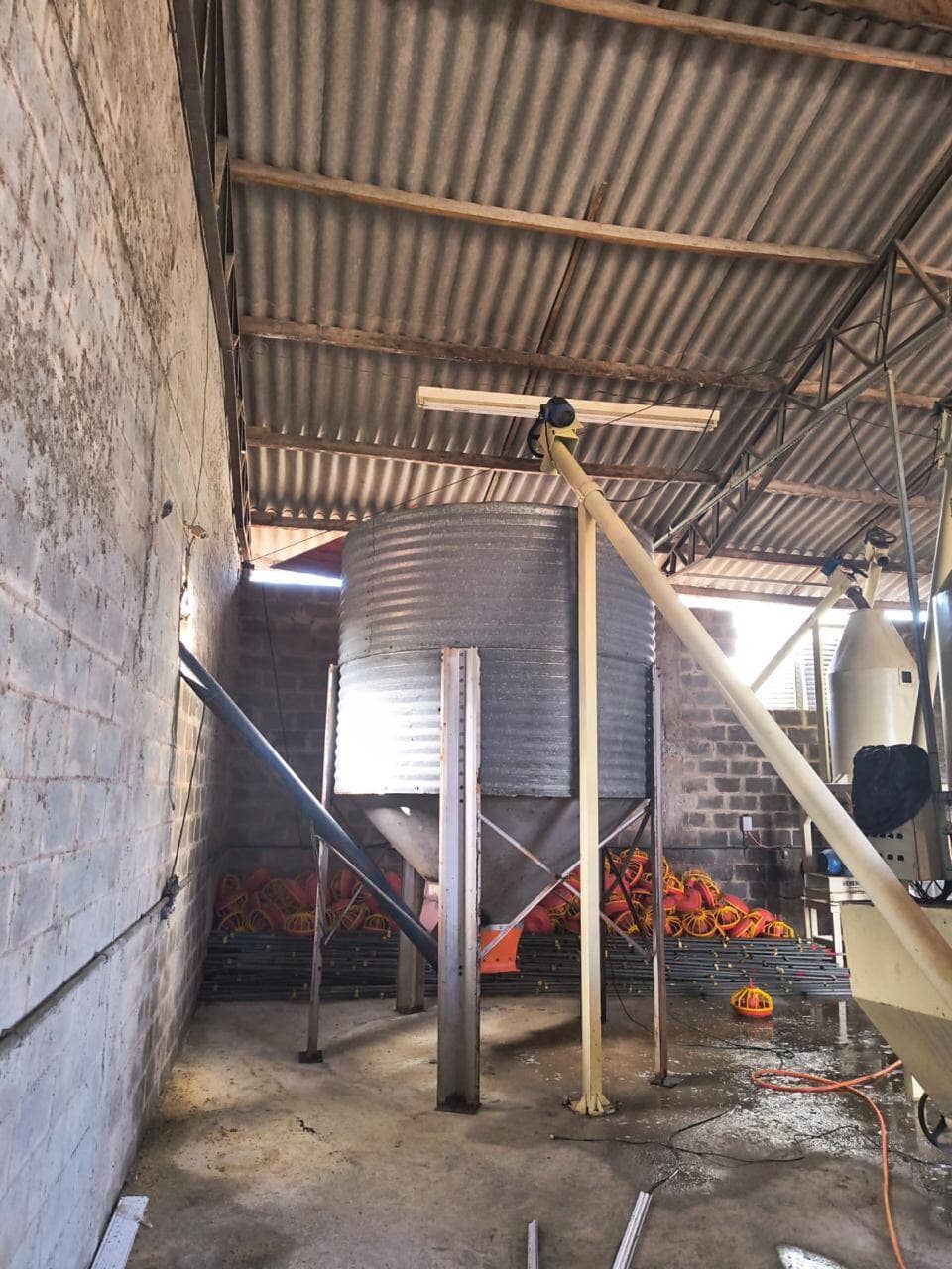 Fábrica de Ração Completa - Foto 5