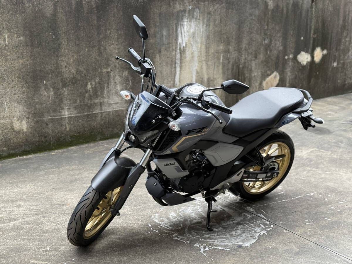 FZ15 CONNECTED CINZA 26/26 R$9.900,00 + 47x 458,00 - Foto 4