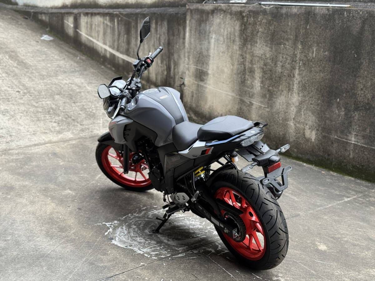 FZ25 CONNECTED CINZA R$11.900,00+ 47x R$617,00 - Foto 9