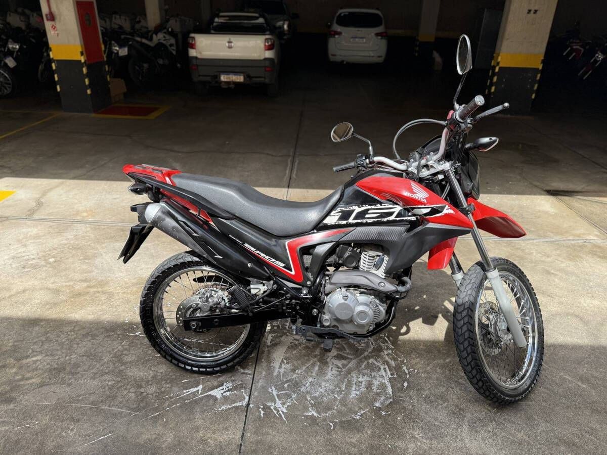 NXR 160 BROS ESDD VERMELHA 21/21 R$17.900,00 - Foto 5