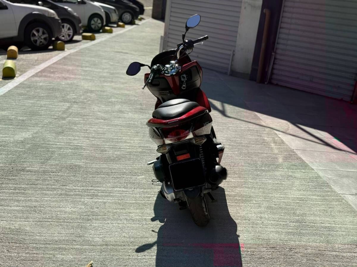PCX 150 DLX VERMELHA 14/14 R$11.500,00 - Foto 7