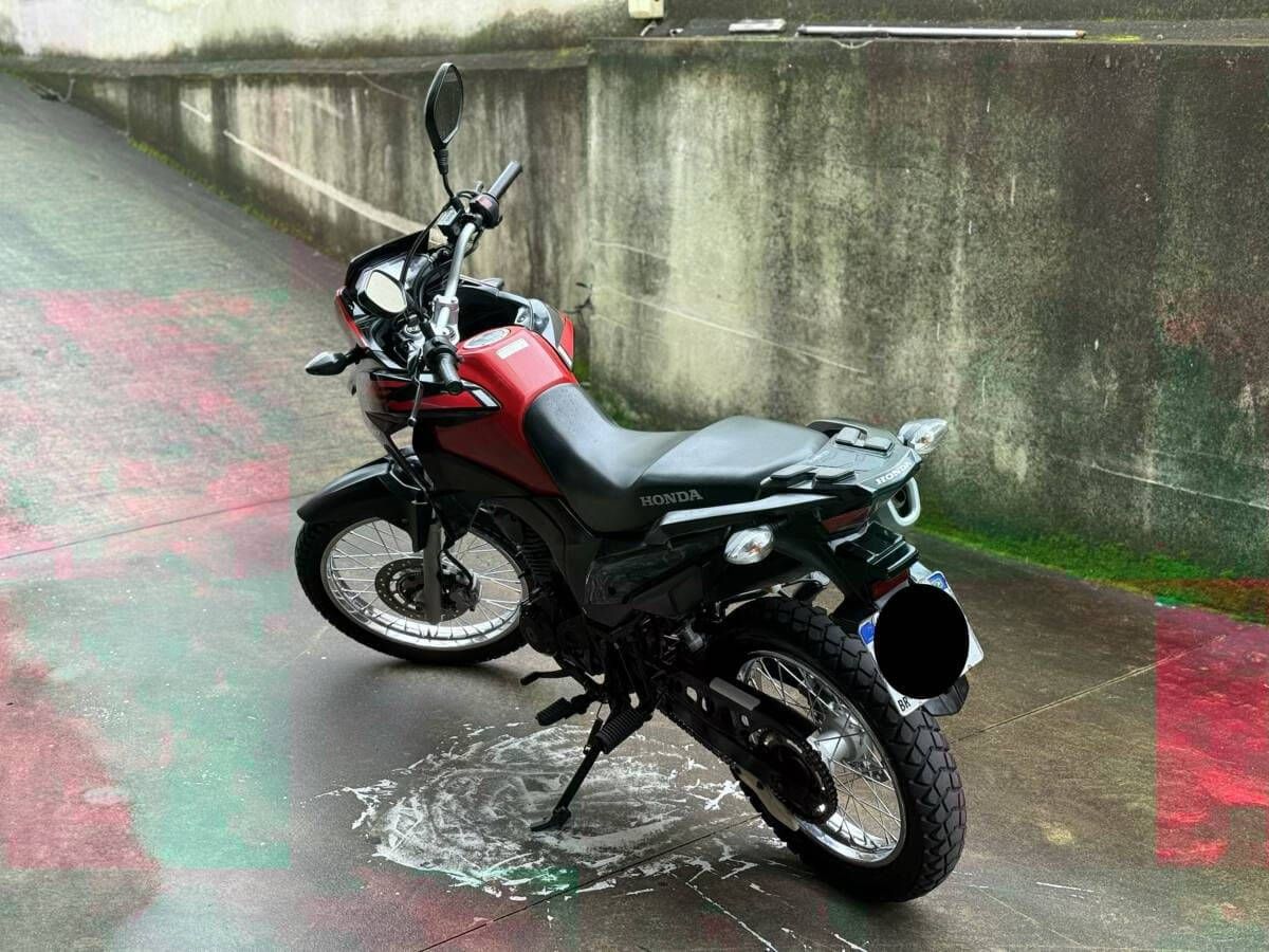 XRE 190 22/22 VERMELHA R$9.900,00 + 61x R$317,00 - Foto 7