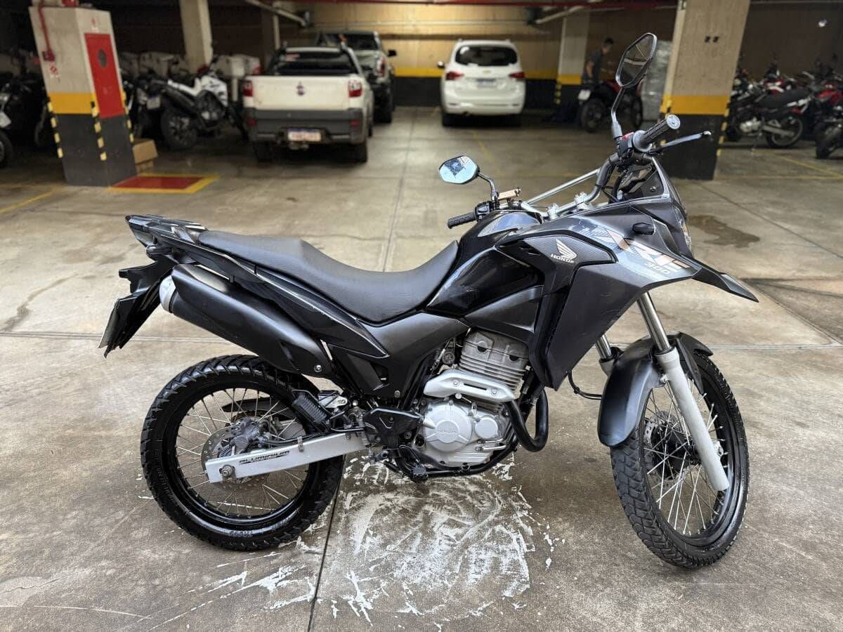 XRE 300 ABS 23/23 R$13.900,00 + 47x R$613,00 - Foto 4