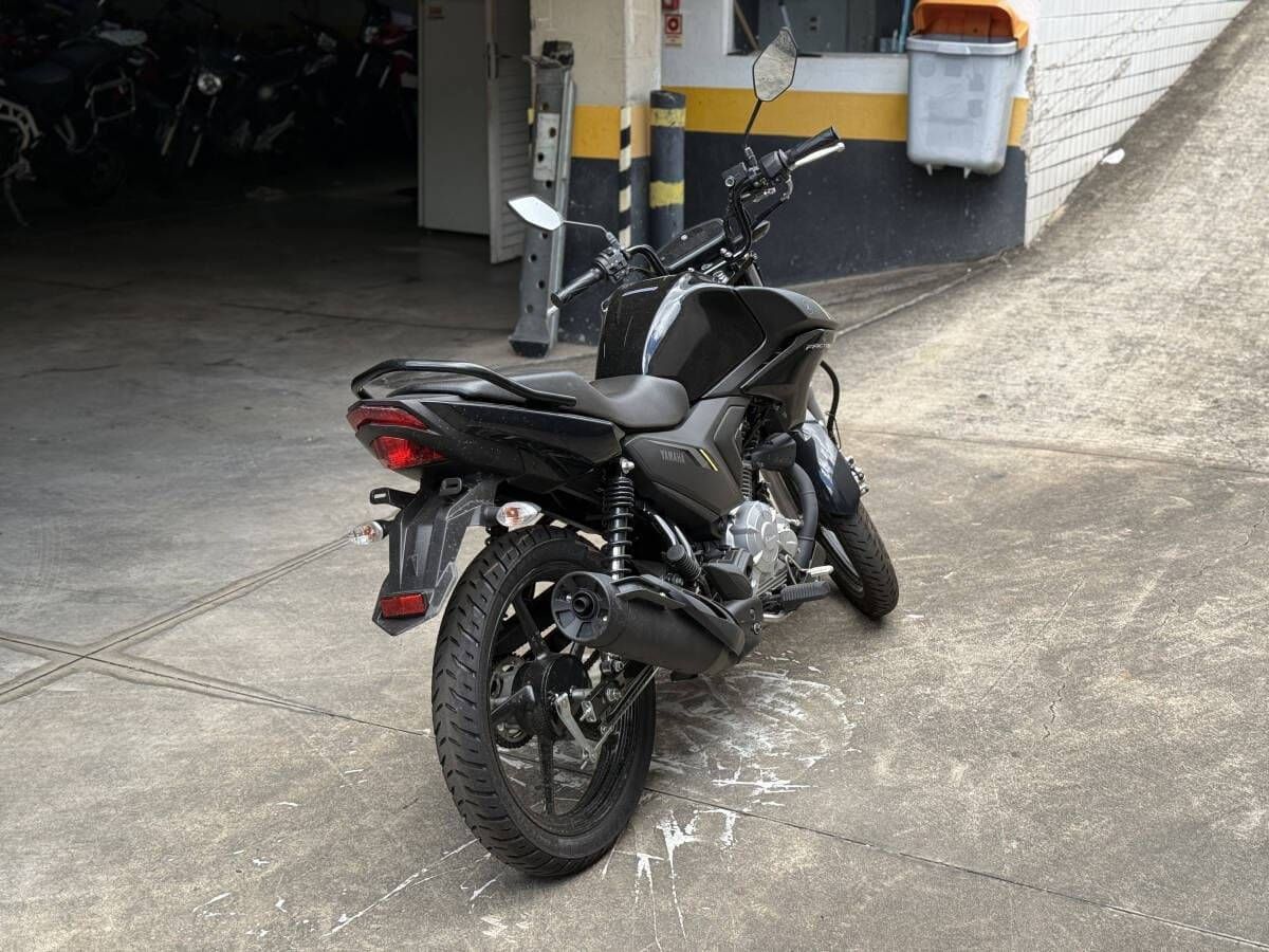 YBR FACTOR 150 26/26 R$6.900,00 + 47 x R$458,00 - Foto 5
