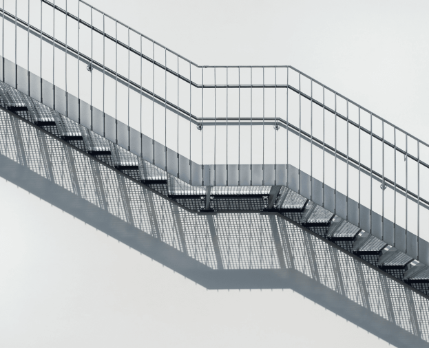 Escadas Metálicas - Foto 1